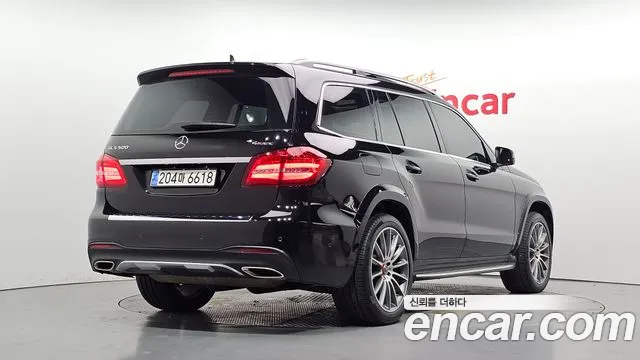 Mercedes-Benz GLS 2017 thumb 2