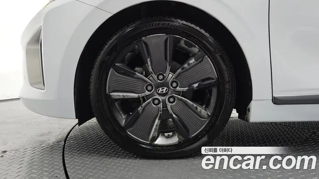 Hyundai IONIQ 6 2016 thumb 5