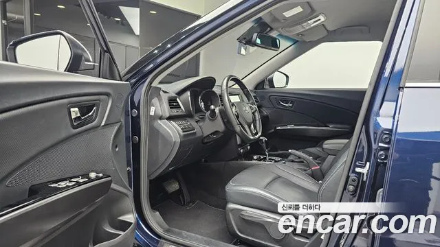 KG_Mobility_Ssangyong TIBOLI 2017 thumb 10