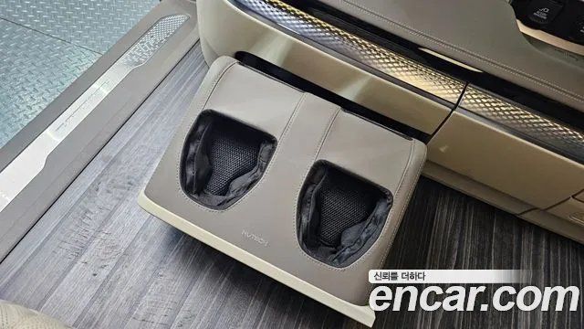 Kia Carnival 2024 thumb 5