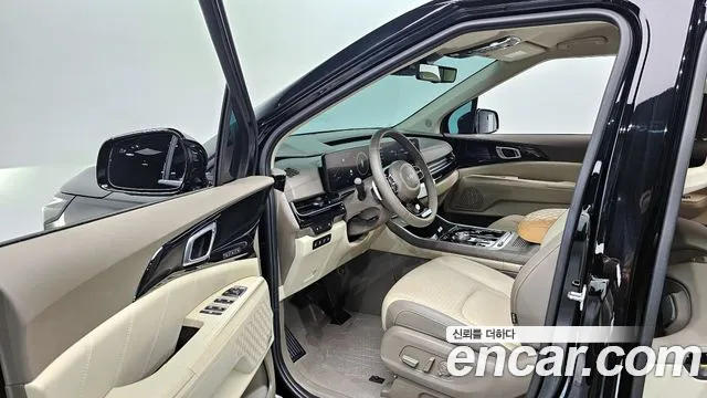Kia Carnival 2024 thumb 10