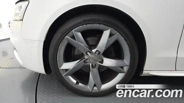 Audi A5 2015 thumb 5