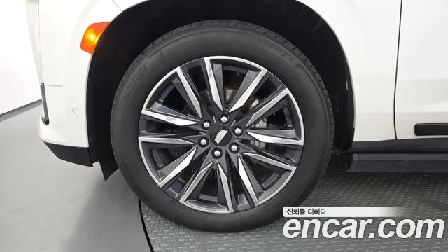 Cadillac Escalade 2023 thumb 5