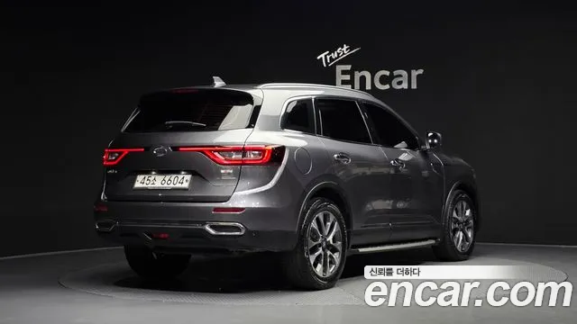 Renault-KoreaSamsung Koleos 2017 thumb 2