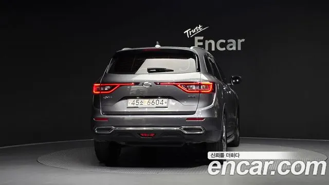 Renault-KoreaSamsung Koleos 2017 thumb 4