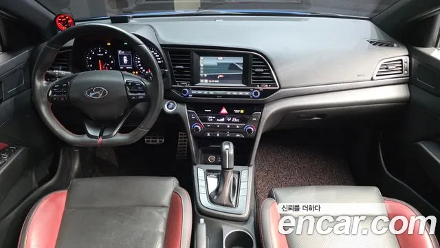 Hyundai Avante 2017 thumb 7