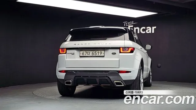 Land Rover Range Rover Evoque 2018 thumb 4