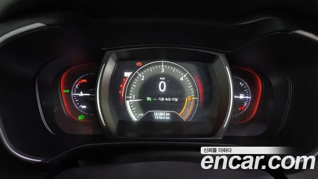 Renault-KoreaSamsung Koleos 2017 thumb 8