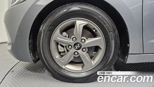 Hyundai Avante 2016 thumb 5