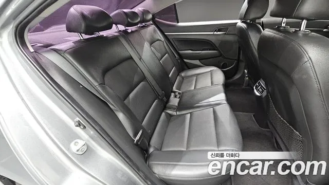 Hyundai Avante 2016 thumb 11