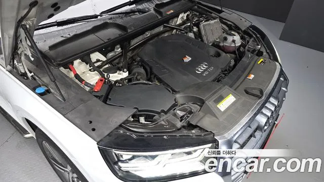 Audi Q5 2020 thumb 6