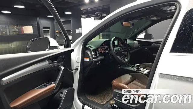 Audi Q5 2020 thumb 10