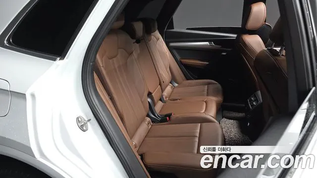 Audi Q5 2020 thumb 12