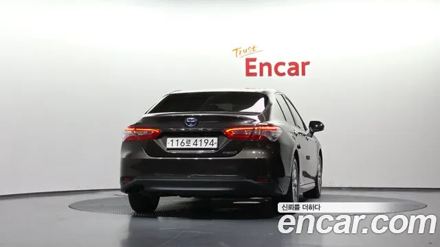 Toyota Camry 2019 thumb 4