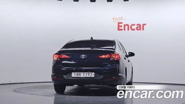 Hyundai Avante 2019 thumb 4