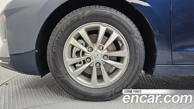 Hyundai Avante 2019 thumb 5