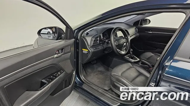 Hyundai Avante 2019 thumb 10