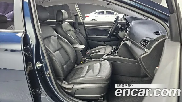 Hyundai Avante 2019 thumb 11