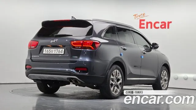 Kia Sorento 2020 thumb 2