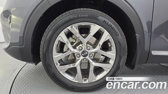 Kia Sorento 2020 thumb 5