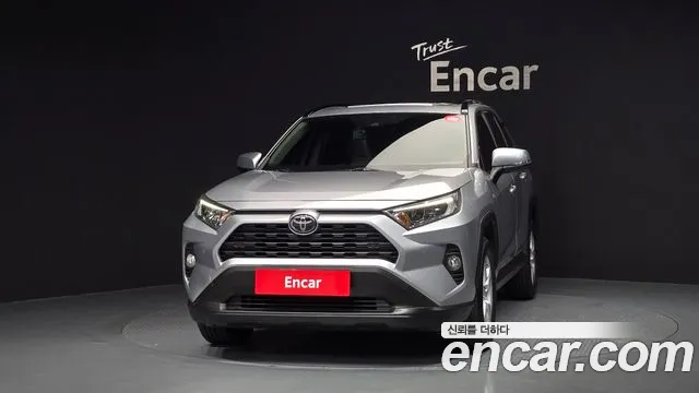 Toyota RAV4 2019 thumb 3