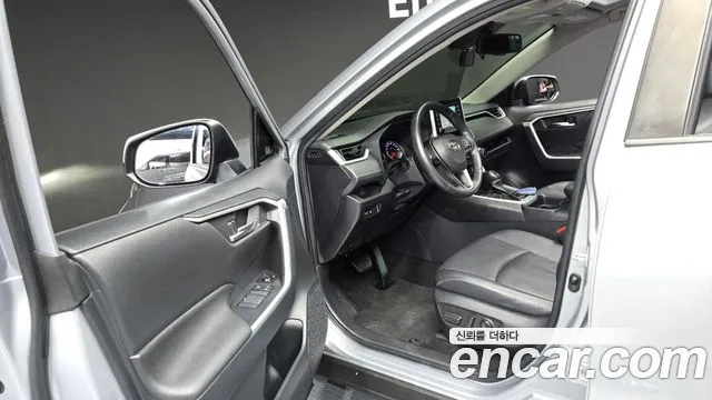 Toyota RAV4 2019 thumb 10