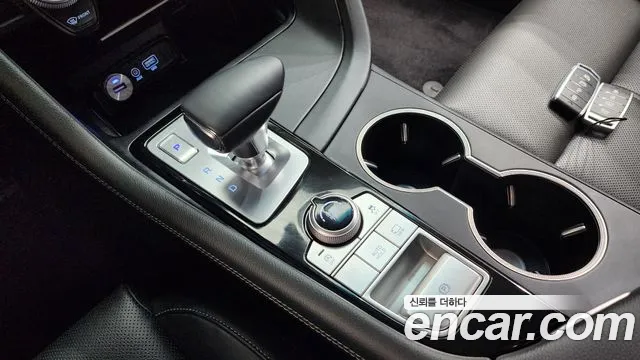 Genesis G70 2018 thumb 9