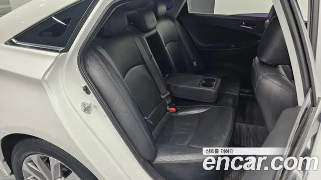 Hyundai Sonata 2013 thumb 10
