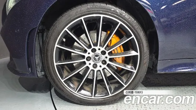 Mercedes-Benz CLS-Class 2020 thumb 5