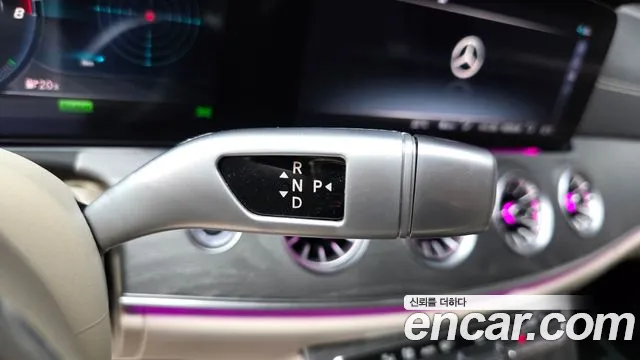 Mercedes-Benz CLS-Class 2020 thumb 9