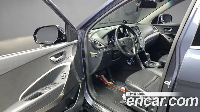 Hyundai Santa Fe 2015 thumb 10