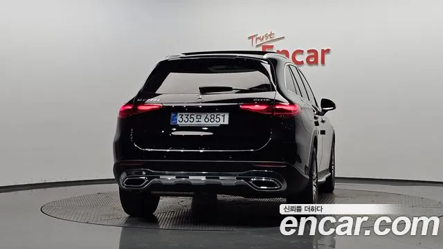 Mercedes-Benz GLC 2023 thumb 3