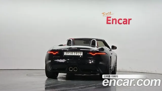 Jaguar F-Type 2019 thumb 4