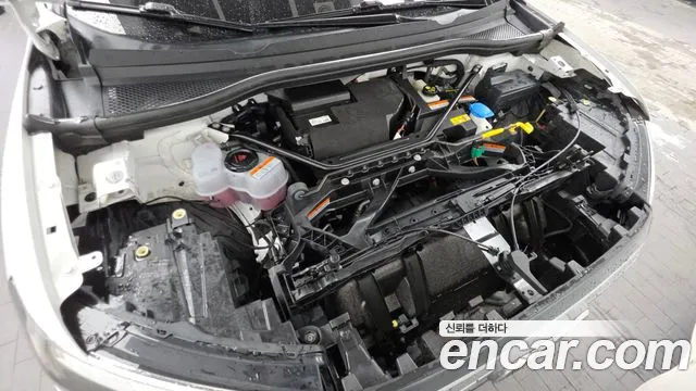 Audi Q4 e-tron 2022 thumb 6