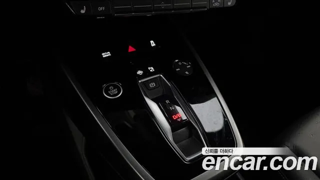 Audi Q4 e-tron 2022 thumb 9