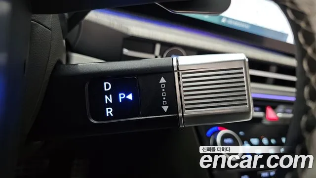 Hyundai Santa Fe 2024 thumb 9