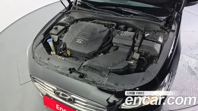 Hyundai Grandeur 2017 thumb 6