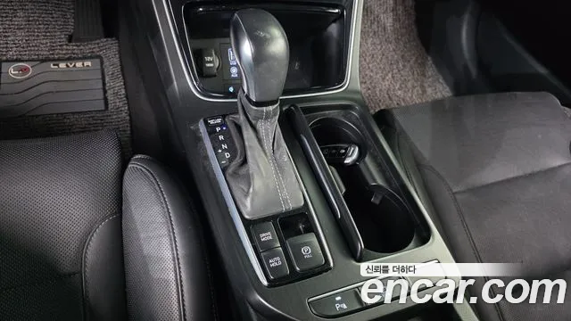 Hyundai Grandeur 2017 thumb 9