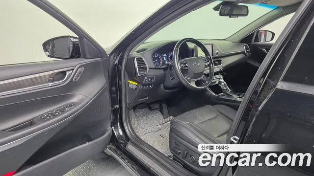 Hyundai Grandeur 2017 thumb 10