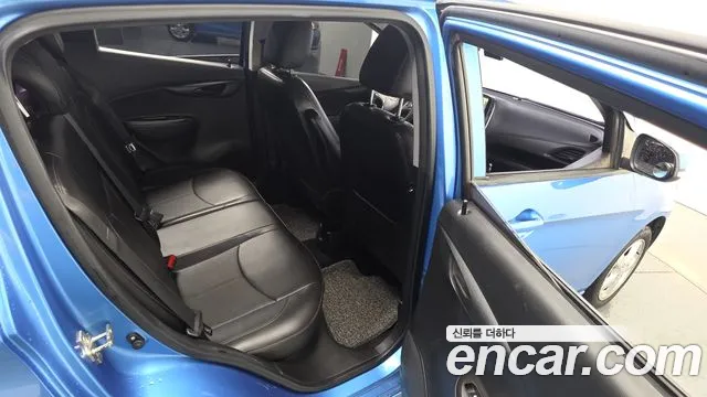 ChevroletGMDaewoo Spark 2015 thumb 11