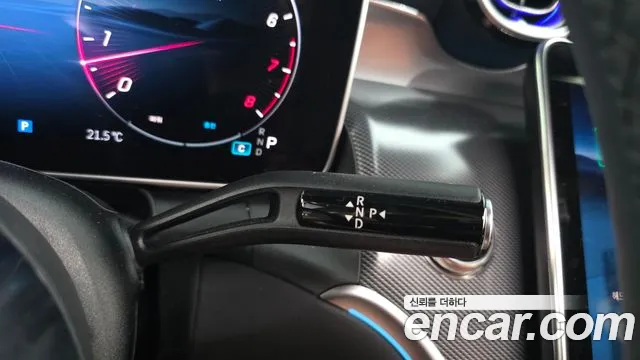 Mercedes-Benz GLC 2025 thumb 9