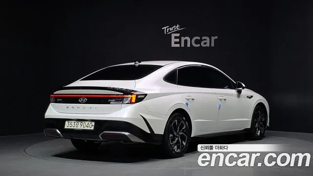 Hyundai Sonata 2025 thumb 2
