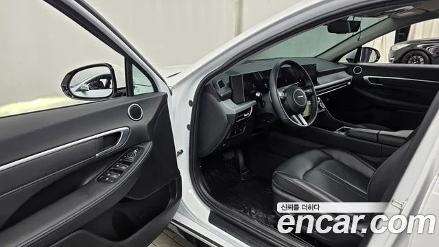 Hyundai Sonata 2025 thumb 10