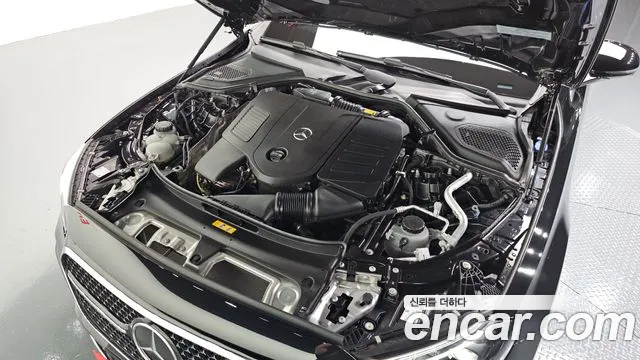 Mercedes-Benz E-Класс 2025 thumb 6