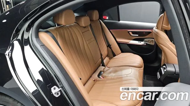 Mercedes-Benz E-Класс 2025 thumb 11