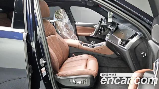 BMW X6 2023 thumb 12