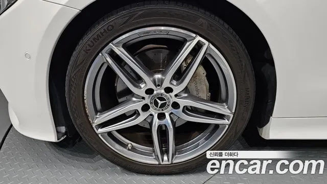 Mercedes-Benz E-Класс 2020 thumb 5
