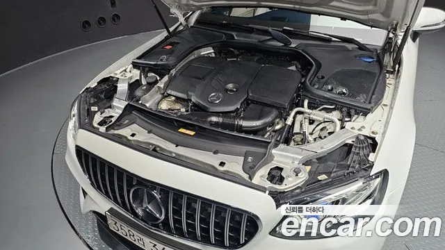 Mercedes-Benz E-Класс 2020 thumb 6