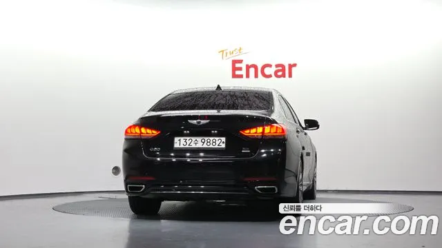 Genesis G80 2019 thumb 4