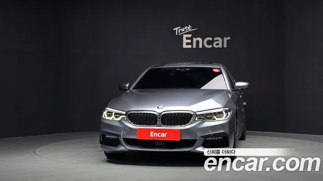BMW 5 серии 2019 thumb 3